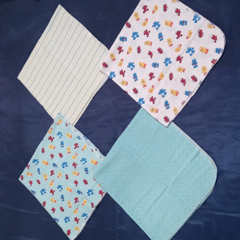 (NEWBORN/INFANT) SESAME BEGINNINGS (4) RECEIVING BLANKETS